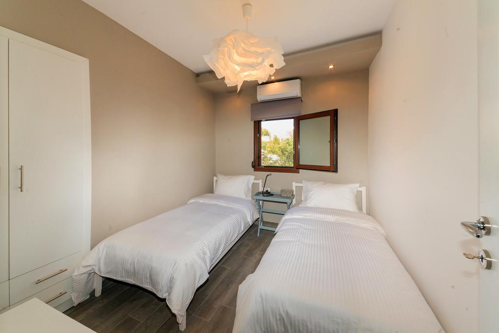 Kissos Apartments Вурвуру Экстерьер фото