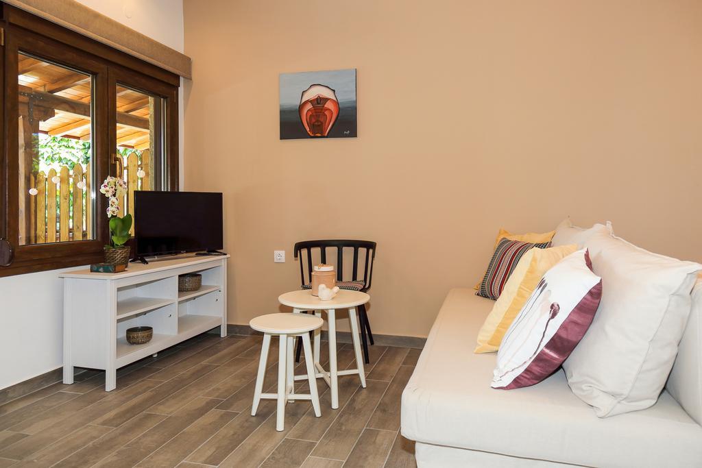 Kissos Apartments Вурвуру Экстерьер фото